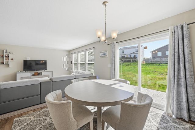 697 Kingly Terrace, South Lebanon, OH 45065