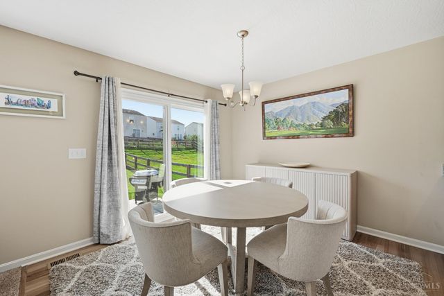 697 Kingly Terrace, South Lebanon, OH 45065