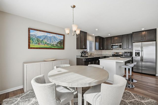 697 Kingly Terrace, South Lebanon, OH 45065