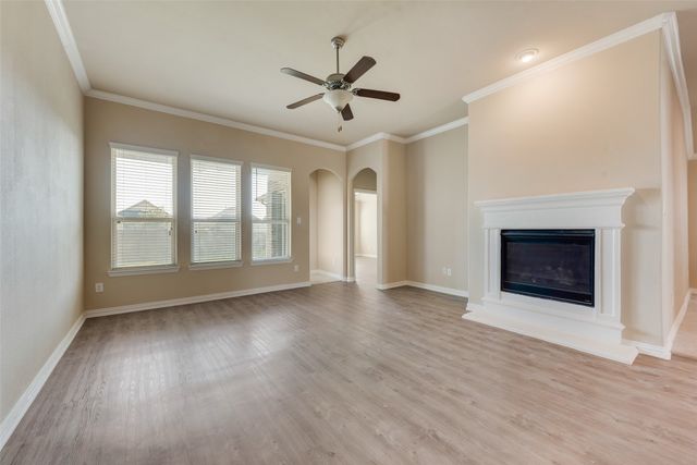 14736 Gilley Lane, Fort Worth, TX 76052