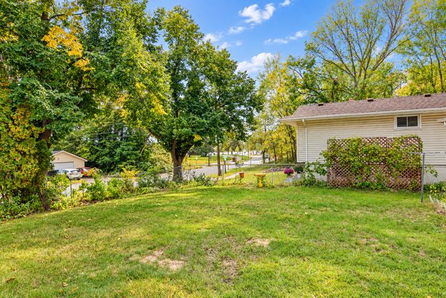 1445 McAfee Street, Saint Paul, MN 55106
