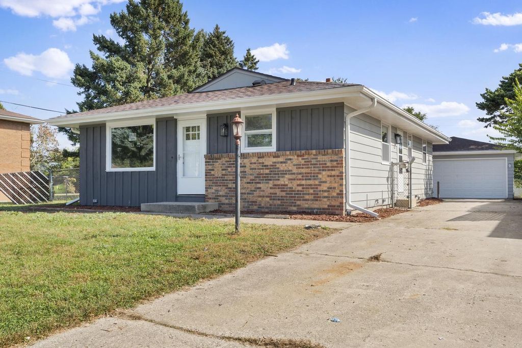 3047 90th STREET, Sturtevant, WI 53177
