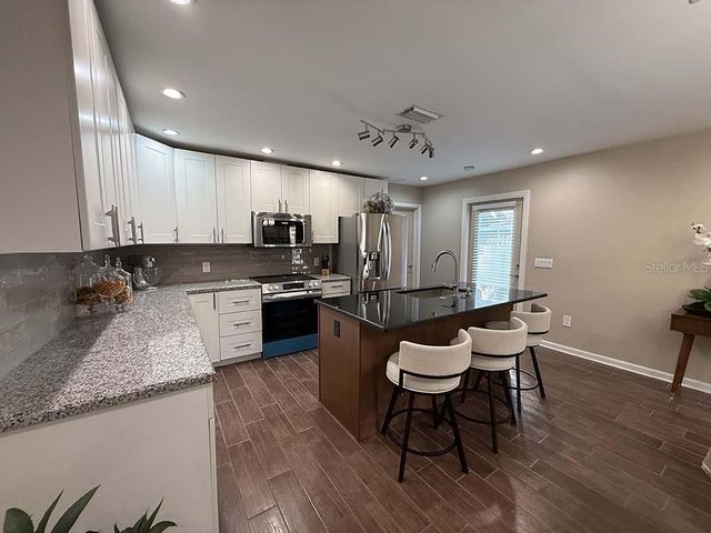 4102 N HOWARD AVENUE, Tampa, FL 33607