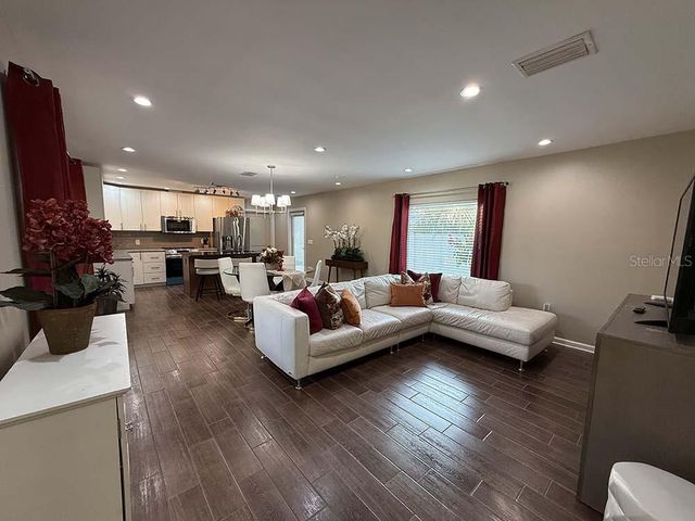 4102 N HOWARD AVENUE, Tampa, FL 33607