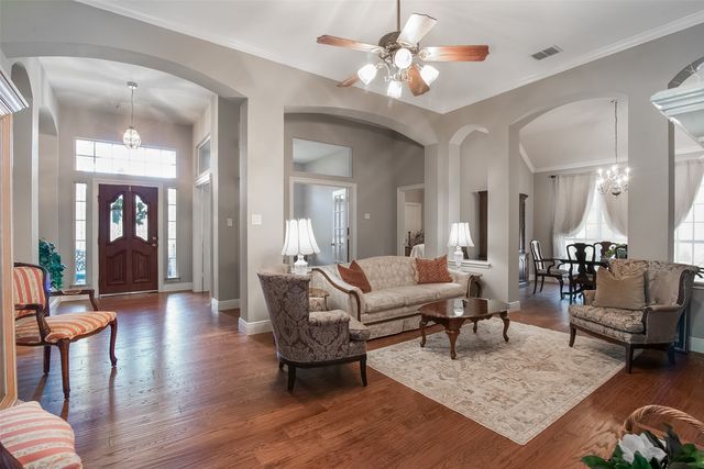 5709 Kettering Court, Richardson, TX 75082
