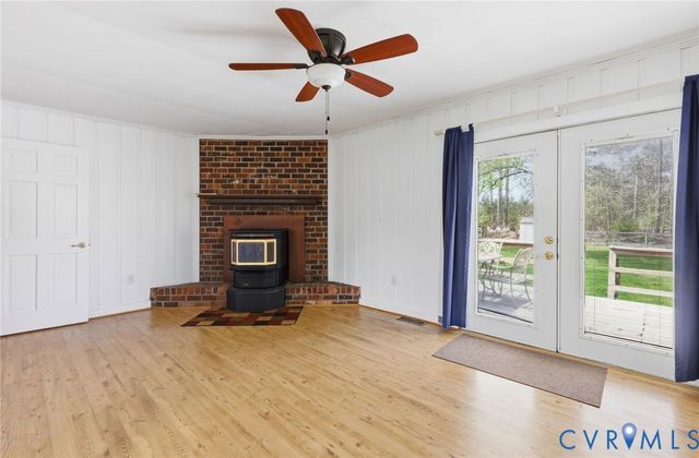 12039 Elmont Rd, Ashland, VA 23005