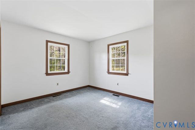 12039 Elmont Rd, Ashland, VA 23005