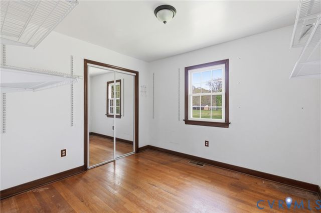 12039 Elmont Rd, Ashland, VA 23005