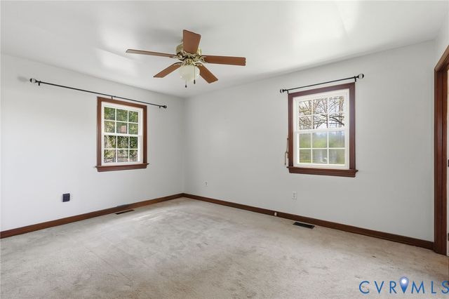 12039 Elmont Rd, Ashland, VA 23005