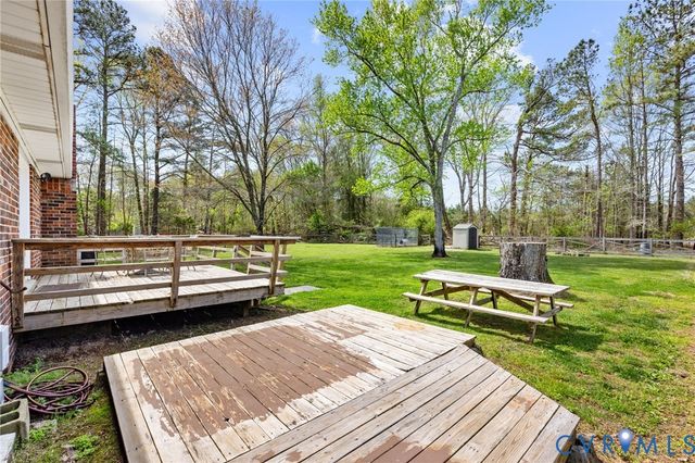 12039 Elmont Rd, Ashland, VA 23005