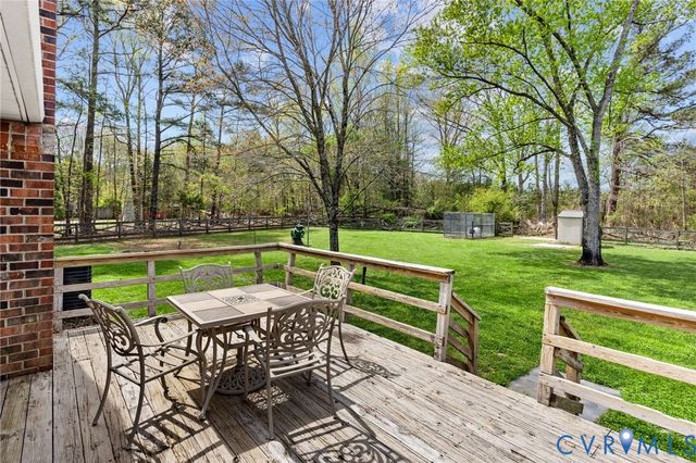 12039 Elmont Rd, Ashland, VA 23005