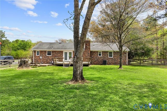 12039 Elmont Rd, Ashland, VA 23005