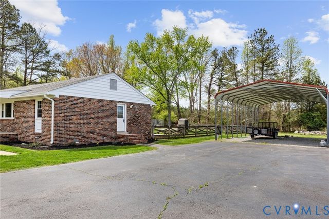 12039 Elmont Rd, Ashland, VA 23005
