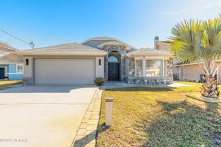 12 Comet Court, Palm Coast, FL 32137