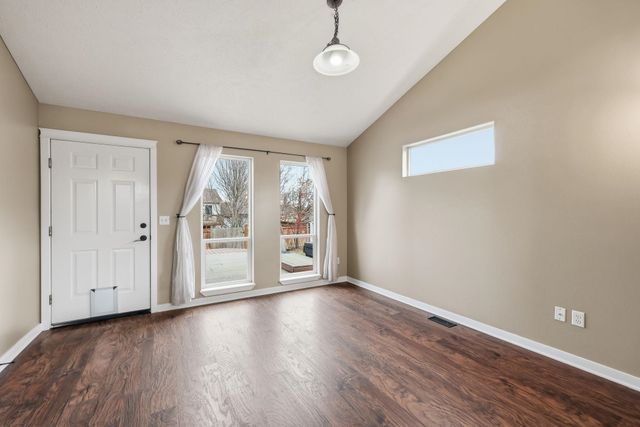 18609 E 9th Ct, Spokane Valley, WA 99016