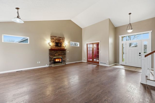 18609 E 9th Ct, Spokane Valley, WA 99016