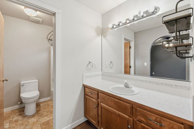 18609 E 9th Ct, Spokane Valley, WA 99016