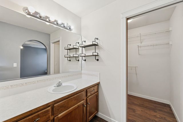 18609 E 9th Ct, Spokane Valley, WA 99016