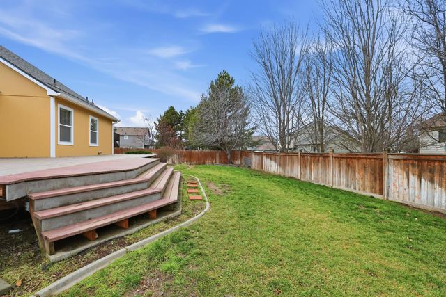 18609 E 9th Ct, Spokane Valley, WA 99016