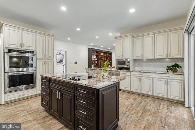 2422 VELVET VALLEY WAY, Owings Mills, MD 21117