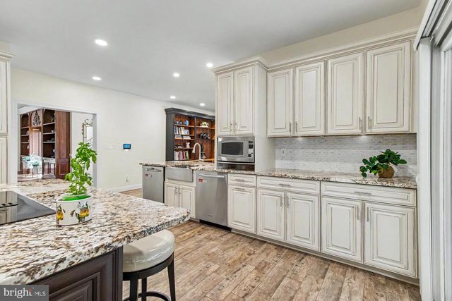 2422 VELVET VALLEY WAY, Owings Mills, MD 21117