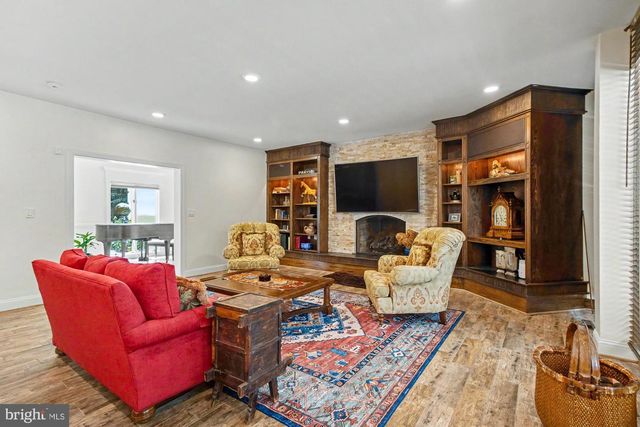 2422 VELVET VALLEY WAY, Owings Mills, MD 21117