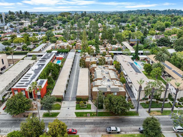 100 Hurlbut Street 9, Pasadena, CA 91105