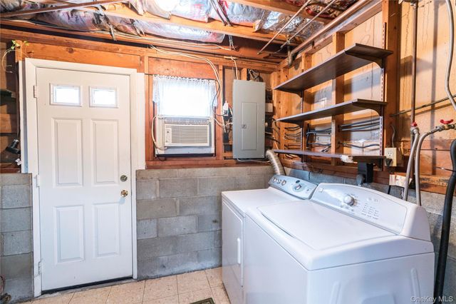 9 Southview Lane, Hopewell Junction, NY 12533