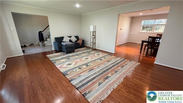 639 Heather Lane, Other Pa Counties, PA 19010