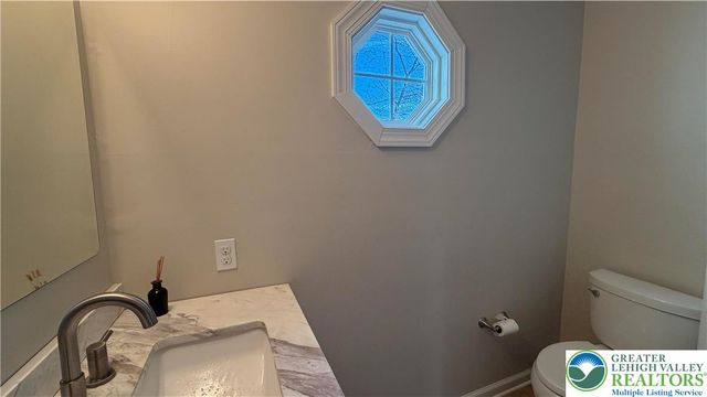 639 Heather Lane, Other Pa Counties, PA 19010