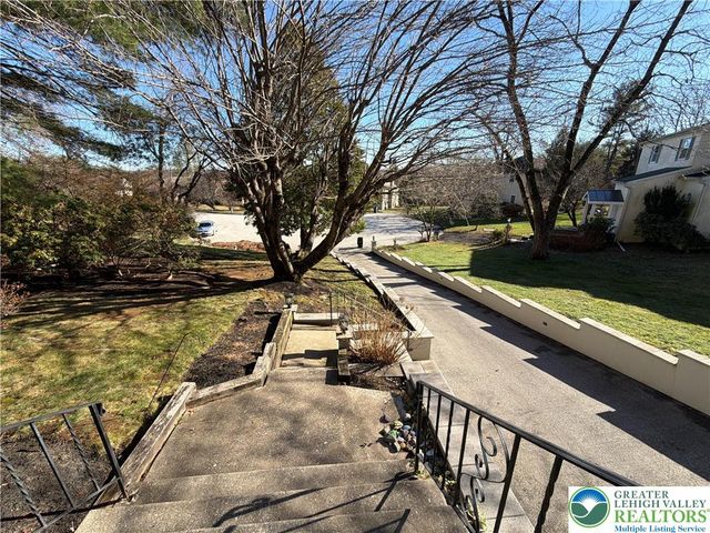 639 Heather Lane, Other Pa Counties, PA 19010