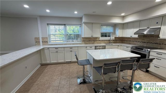 639 Heather Lane, Other Pa Counties, PA 19010