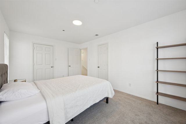 3919 Cole Avenue 101, Dallas, TX 75204