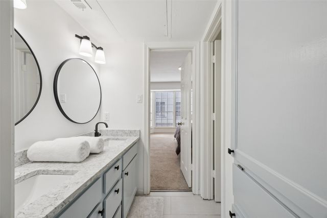 3919 Cole Avenue 101, Dallas, TX 75204