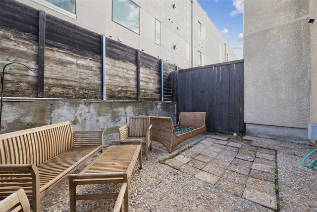 3919 Cole Avenue 101, Dallas, TX 75204