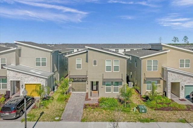 9039 PLAY THROUGH DRIVE, Davenport, FL 33896