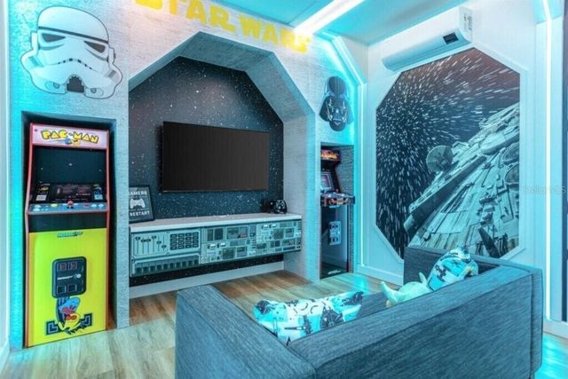 9039 PLAY THROUGH DRIVE, Davenport, FL 33896