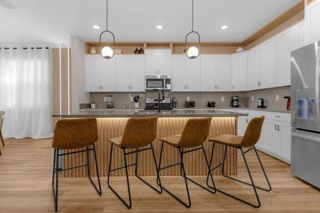 9039 PLAY THROUGH DRIVE, Davenport, FL 33896