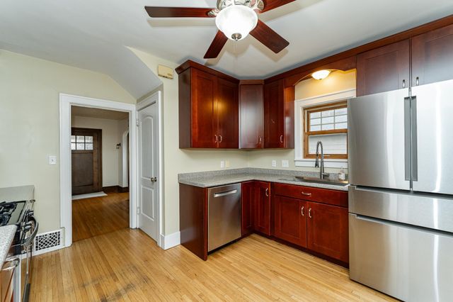 616 5th Avenue SW, Rochester, MN 55902