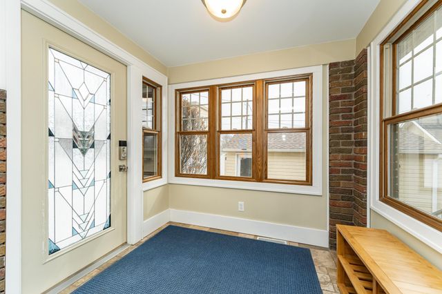 616 5th Avenue SW, Rochester, MN 55902