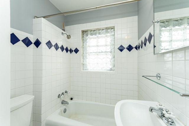 616 5th Avenue SW, Rochester, MN 55902