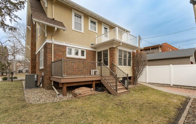 616 5th Avenue SW, Rochester, MN 55902