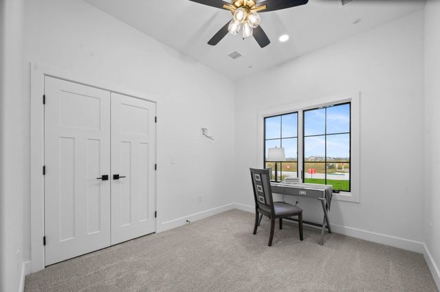 6126 N Hiebert Dr, Park City, KS 67219