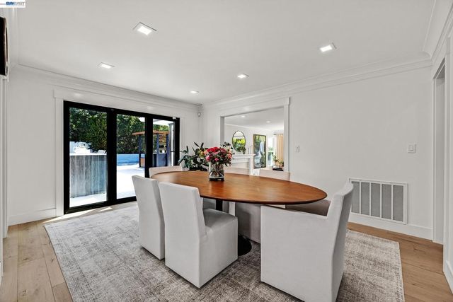 4363 Short Hill Road, Oakland, CA 94605