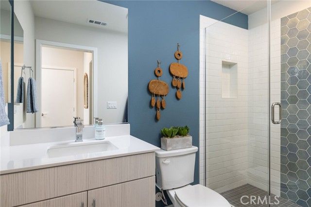 121 Towns Avenue, Upland, CA 91786