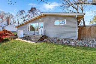 40 Hayes Street, Meriden, CT 06451