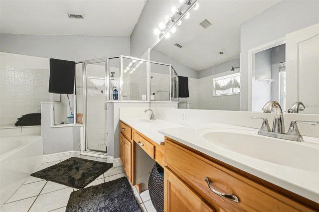 1054 WINDING WATERS CIRCLE, Winter Springs, FL 32708