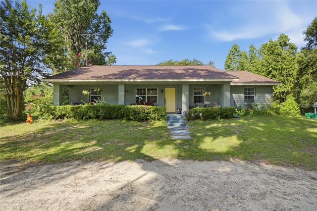 17900 NW 120TH AVENUE ROAD, Reddick, FL 32686