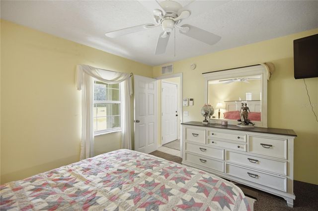 17900 NW 120TH AVENUE ROAD, Reddick, FL 32686