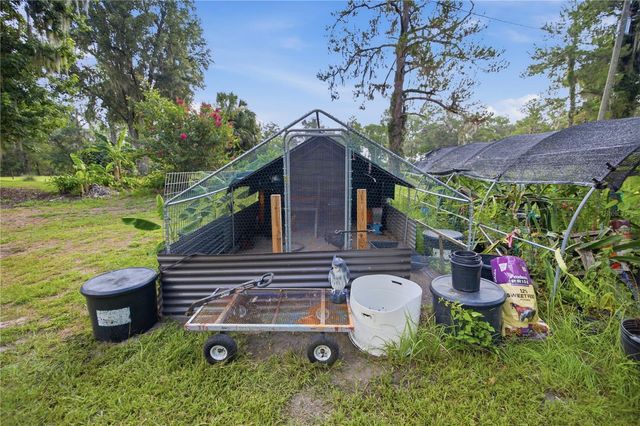 17900 NW 120TH AVENUE ROAD, Reddick, FL 32686